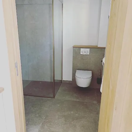 Oda ve Kahvaltı Mina En Family Meise